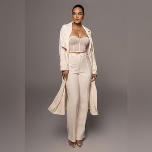 JLux NWT Butter Cream Trench Coat